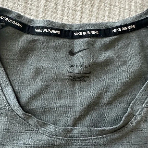 Nike Men's Charcoal Tank Top - Picture 2 of 4